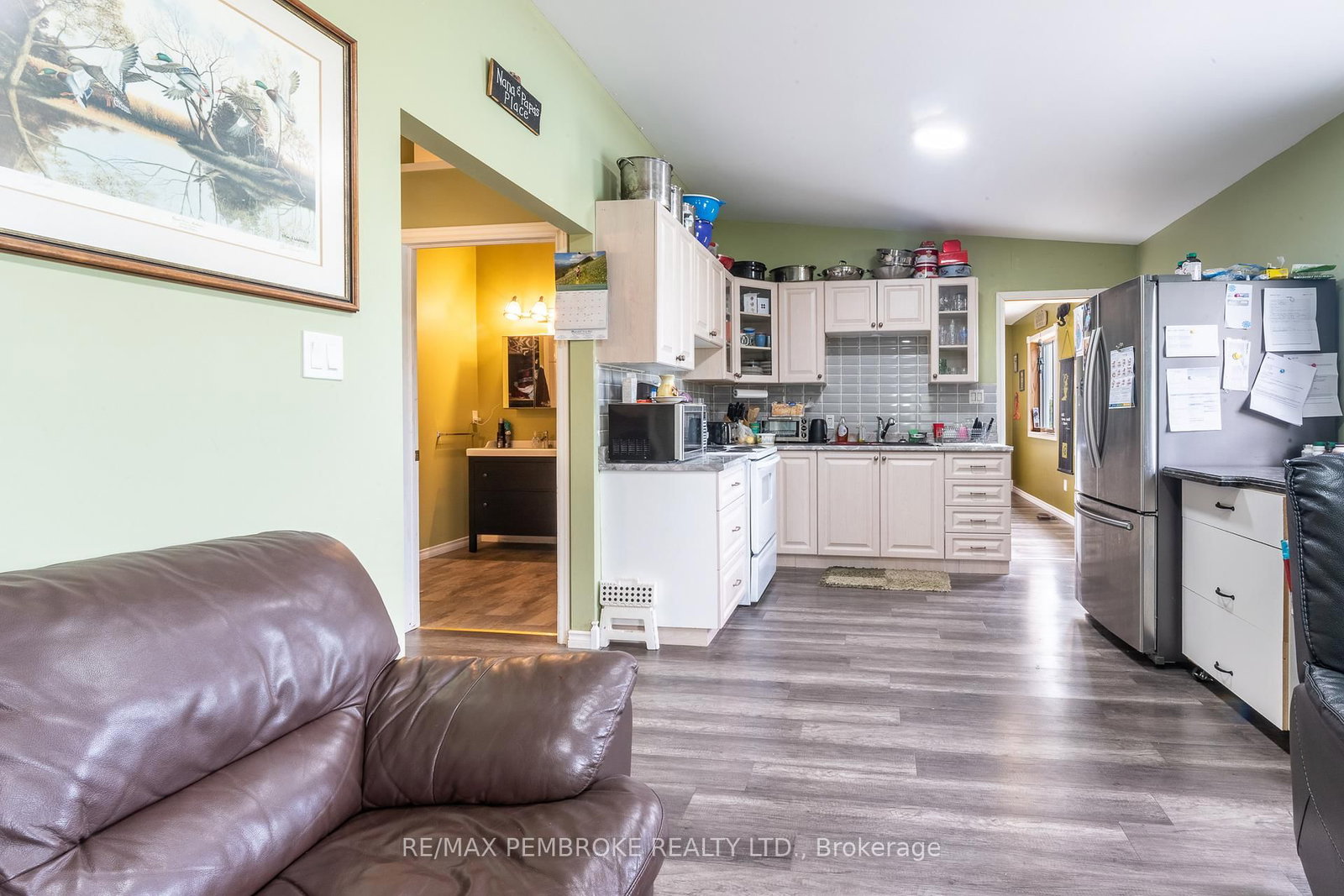 1890 Queensline Road • Foresters Falls, ON photo 28