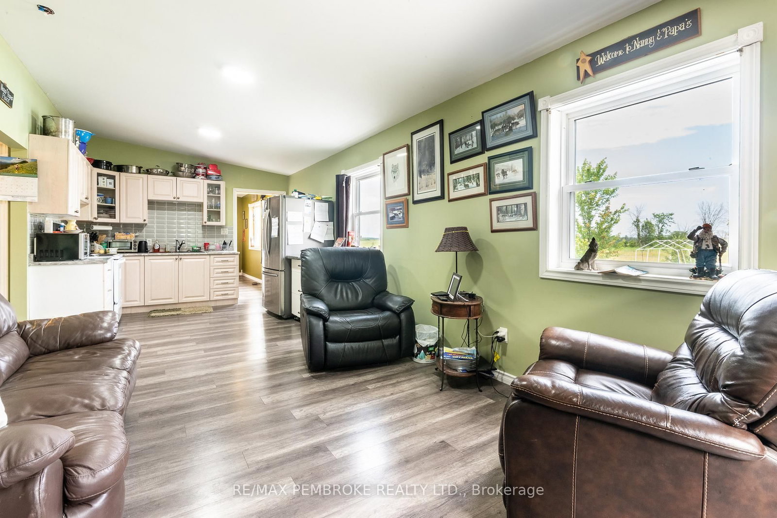 1890 Queensline Road • Foresters Falls, ON photo 29