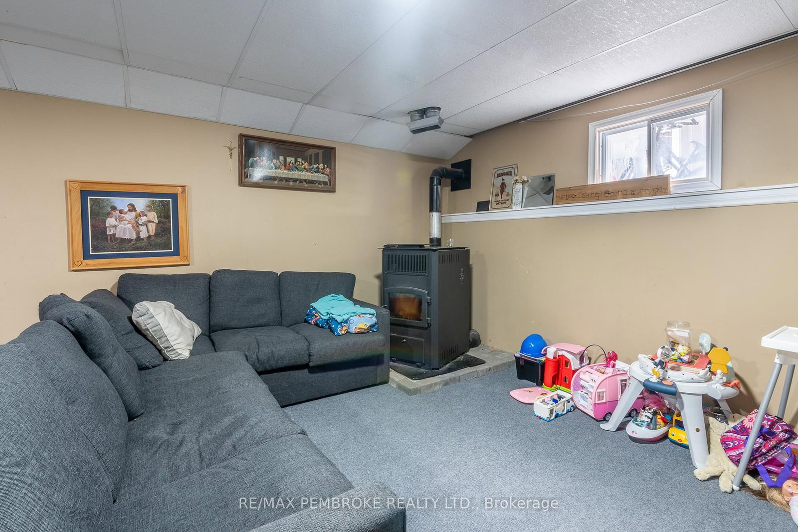 1890 Queensline Road • Foresters Falls, ON photo 36