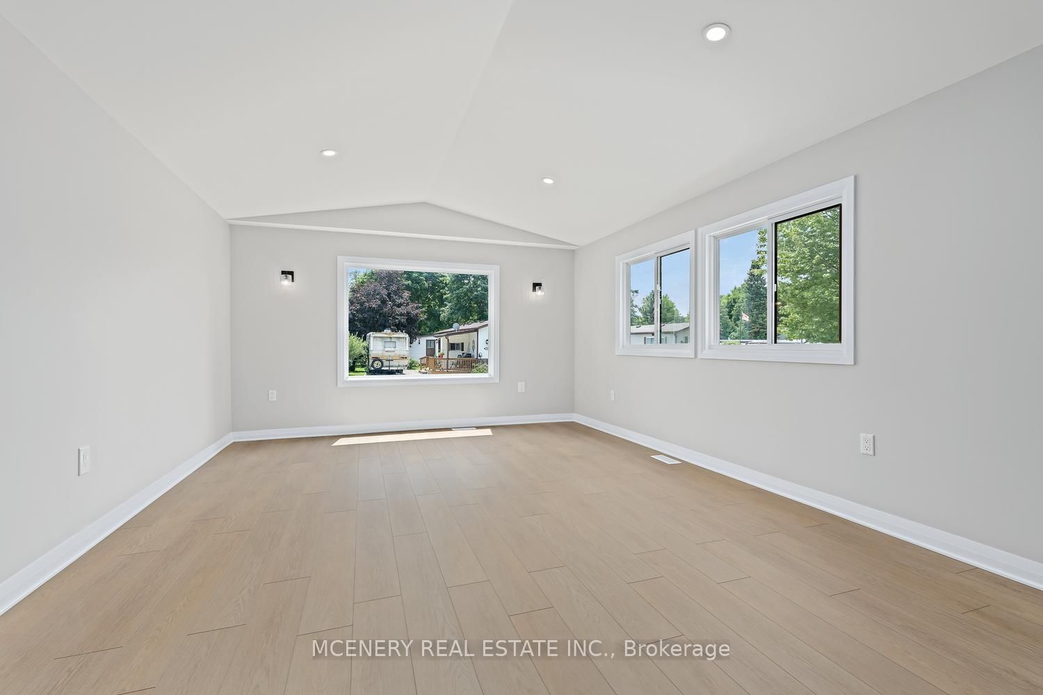 16 HEATHER Avenue • Erin, ON photo 17