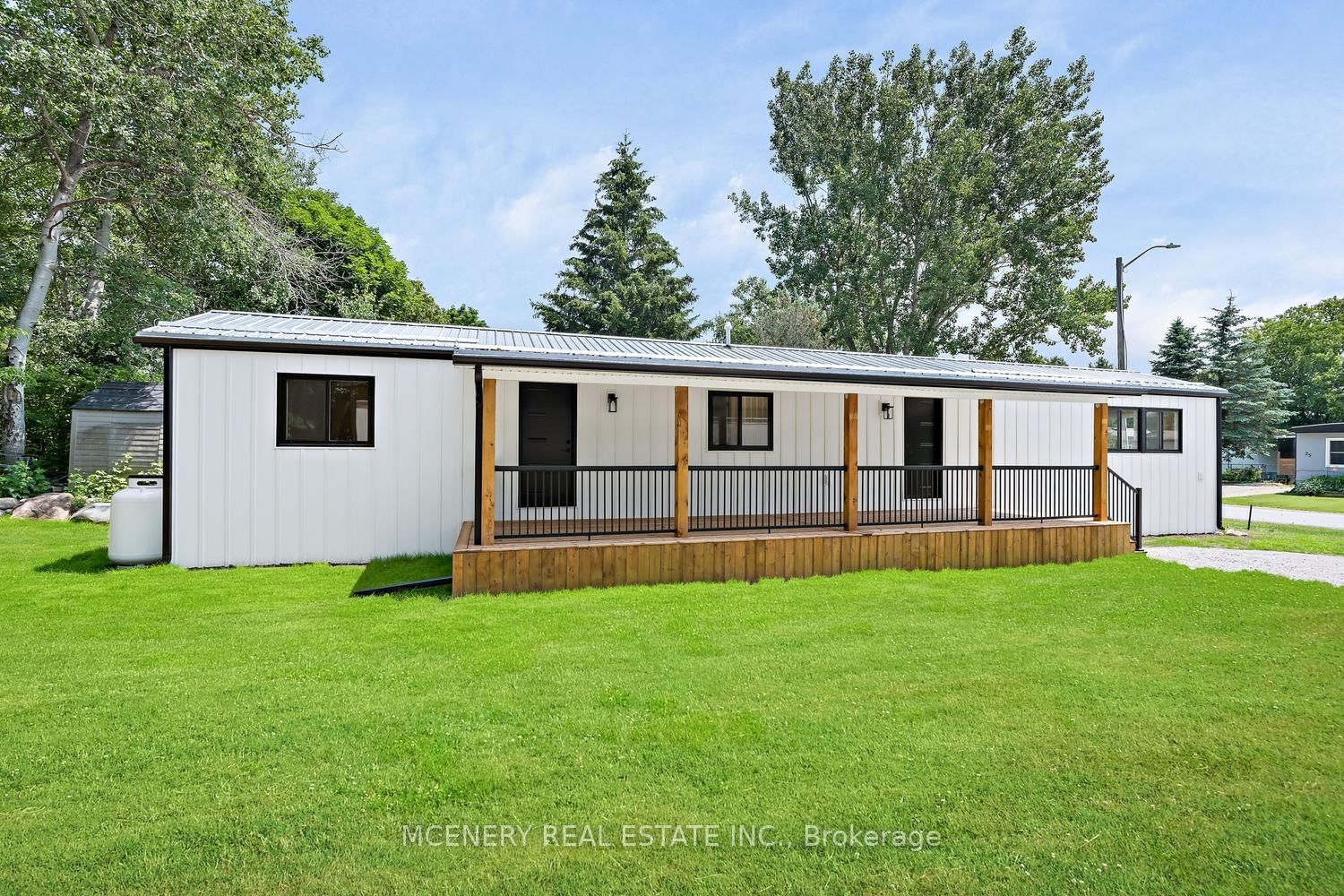 16 HEATHER Avenue • Erin, ON photo 33