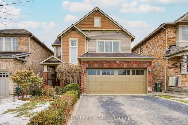 Upper - 27 Cranston Street