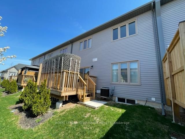 45 Dorchester Boulevard • #22 • St. Catharines, ON photo 44