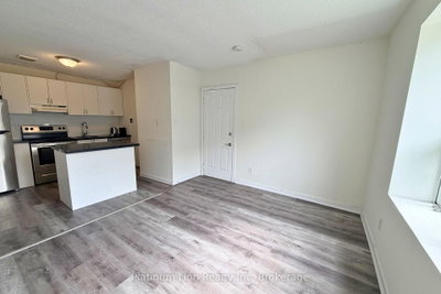 Semi-Detached House leased at 3-120 Charles Street, Hamilton, Ontario, L8P 3E6 - Durand - MLS: X13526898