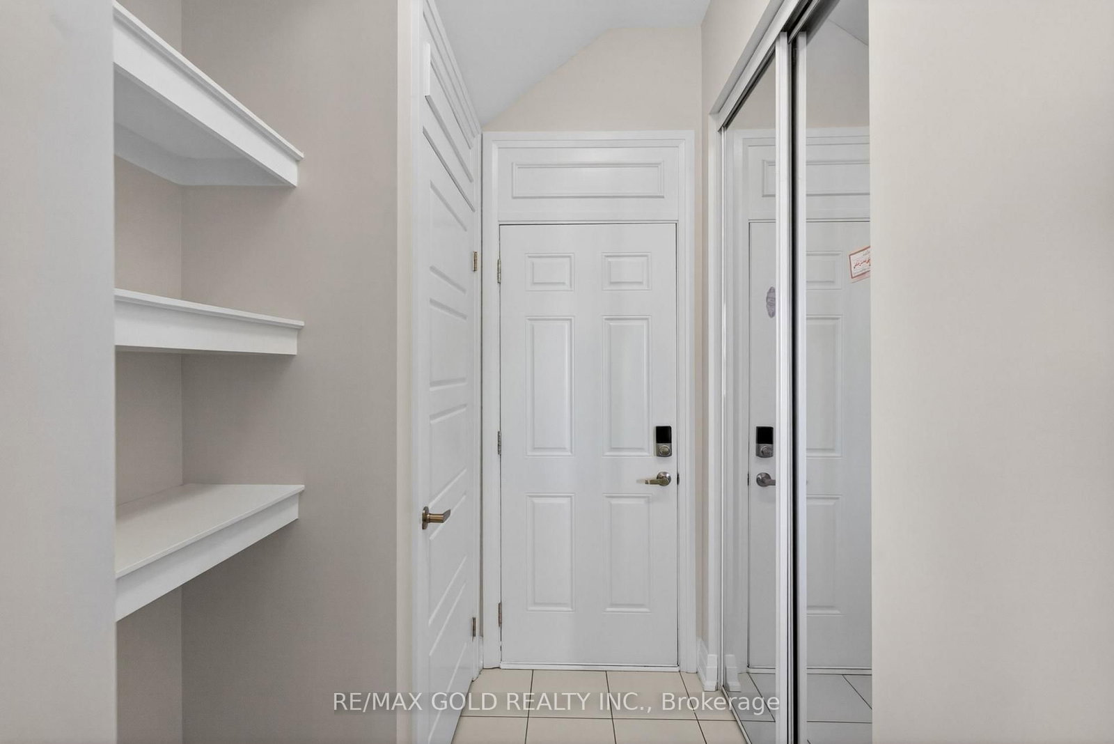 221 Histand Trail • Kitchener, ON photo 14