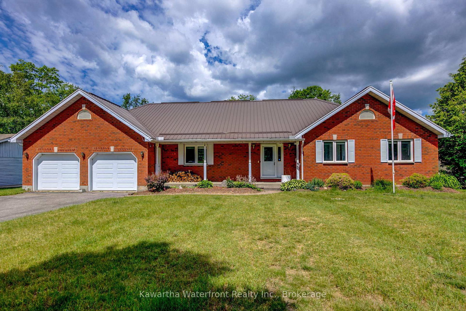 4 Evans Drive • Kawartha Lakes, ON photo 1