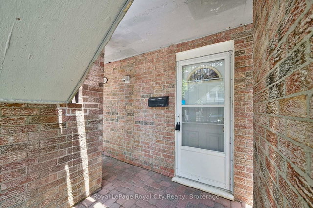 149 - 295 Water Street