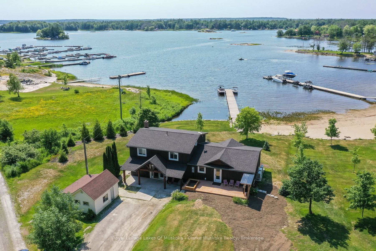 21 Ellery Road • Georgian Bay, ON photo 2