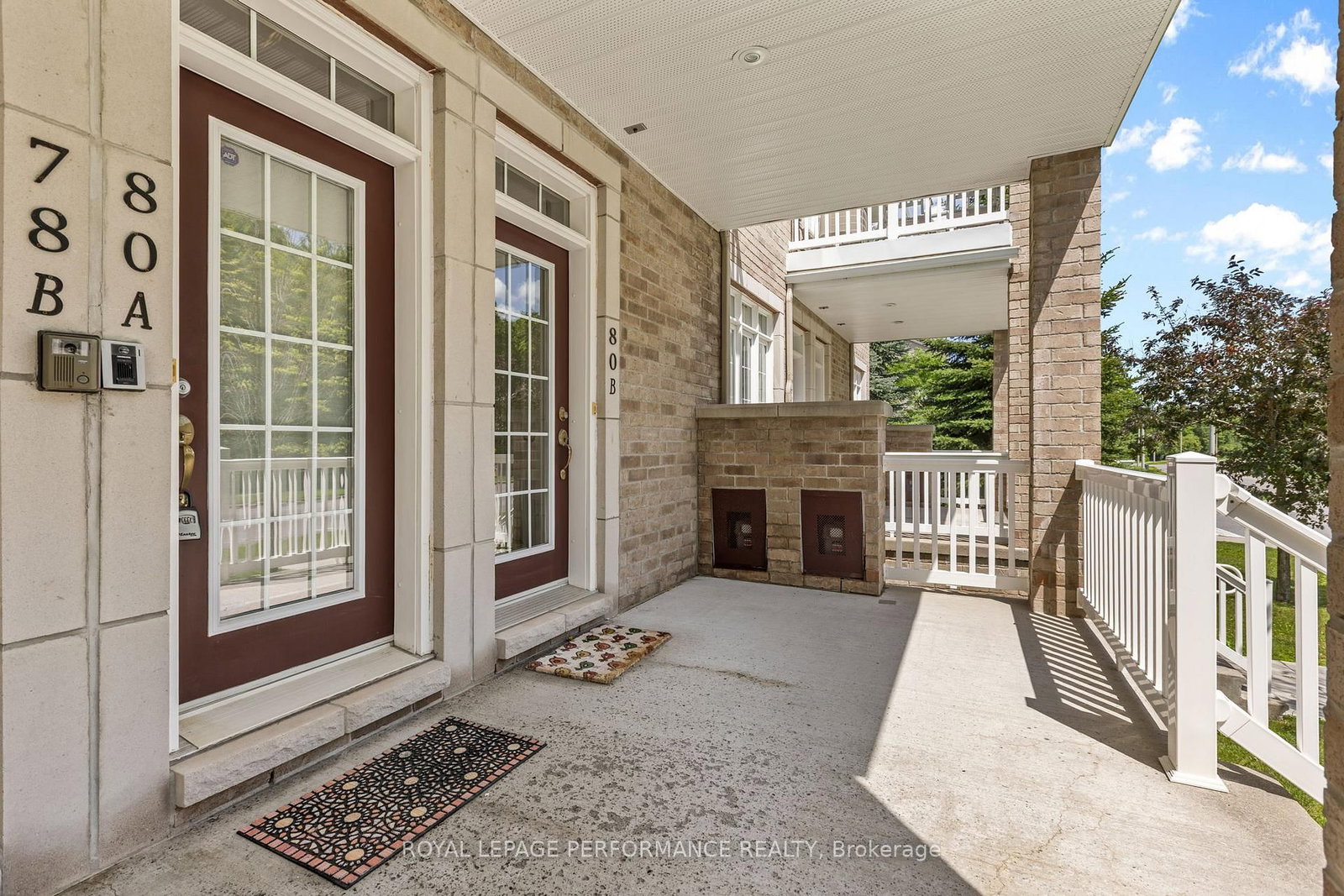 80A Stonehaven Drive • Ottawa, ON photo 2