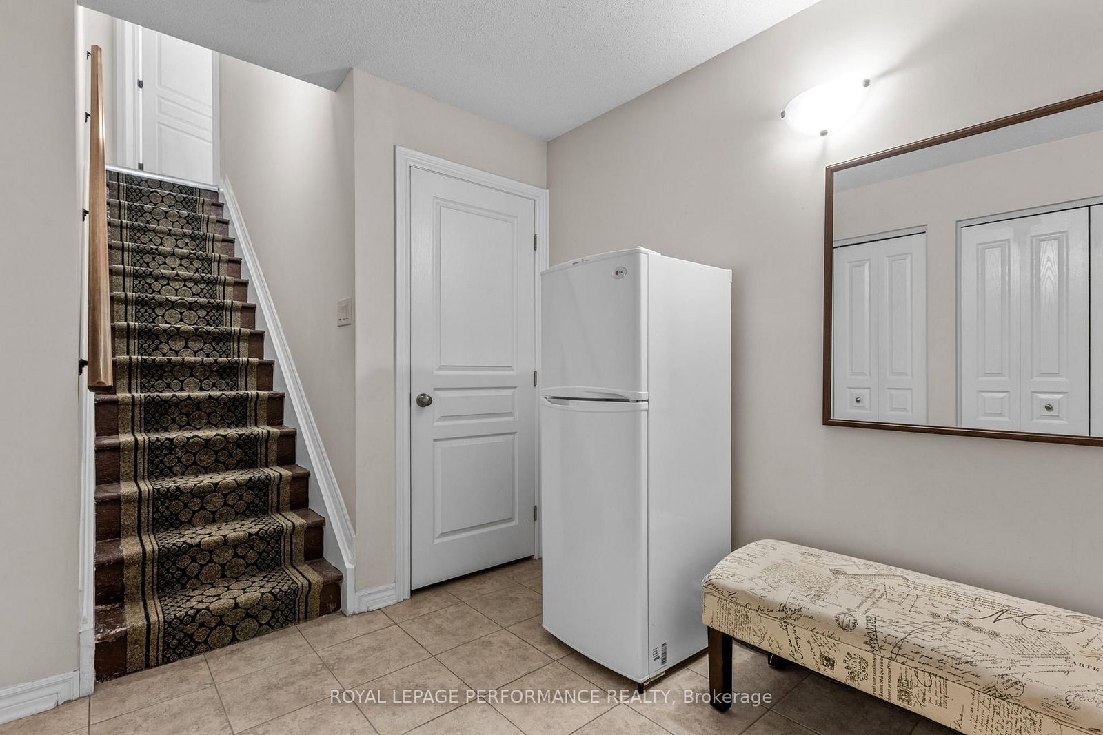 80A Stonehaven Drive • Ottawa, ON photo 32