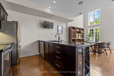80A Stonehaven Drive • Ottawa, ON photo 8