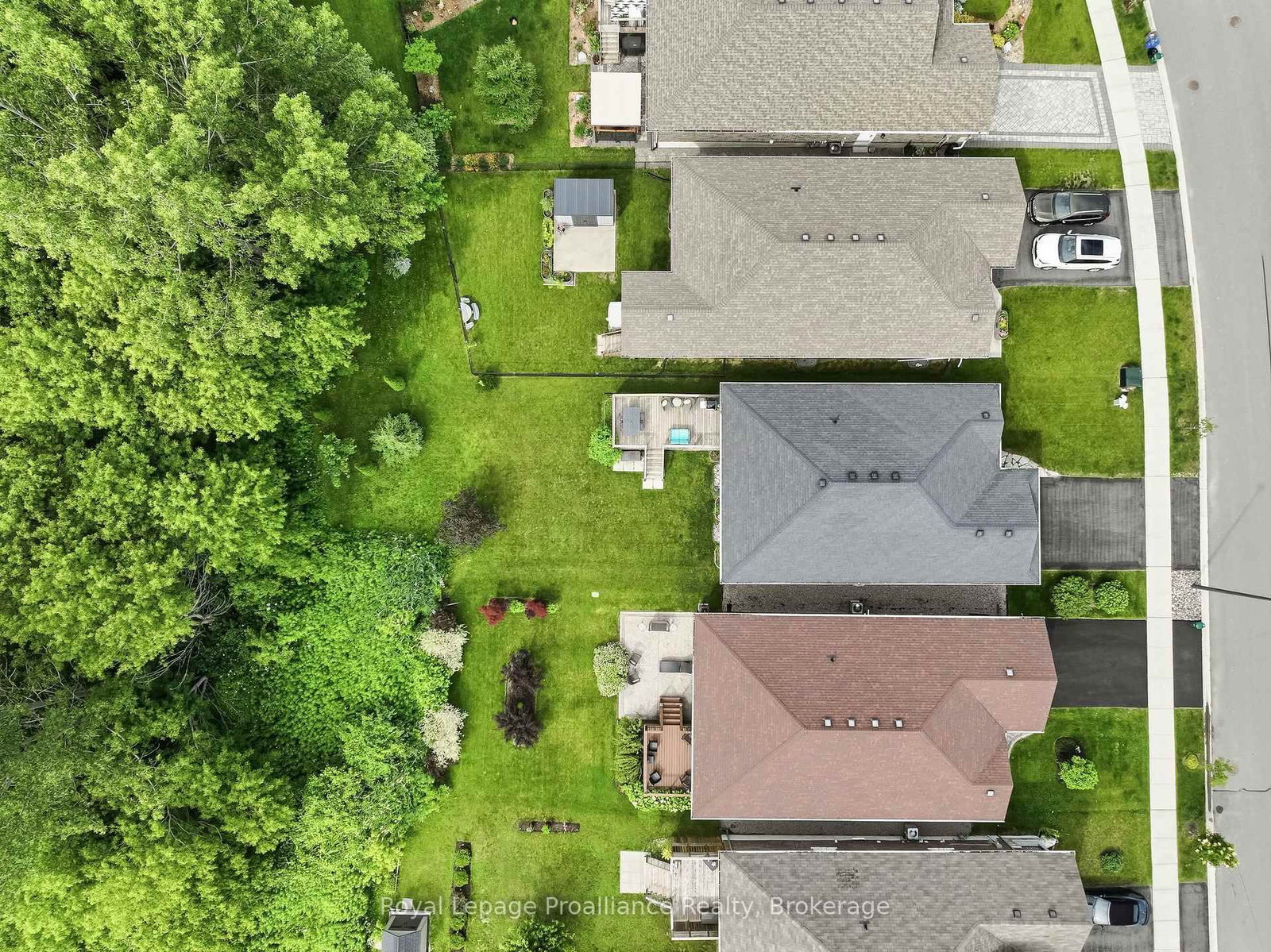 76 Royal Gala Drive • Brighton, ON photo 2