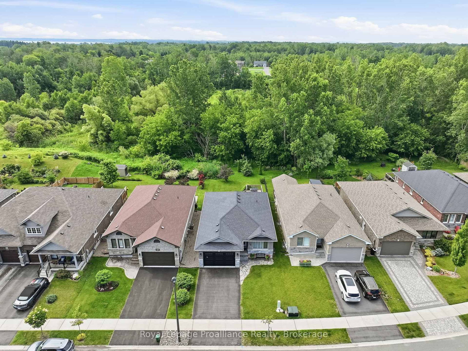 76 Royal Gala Drive • Brighton, ON photo 5