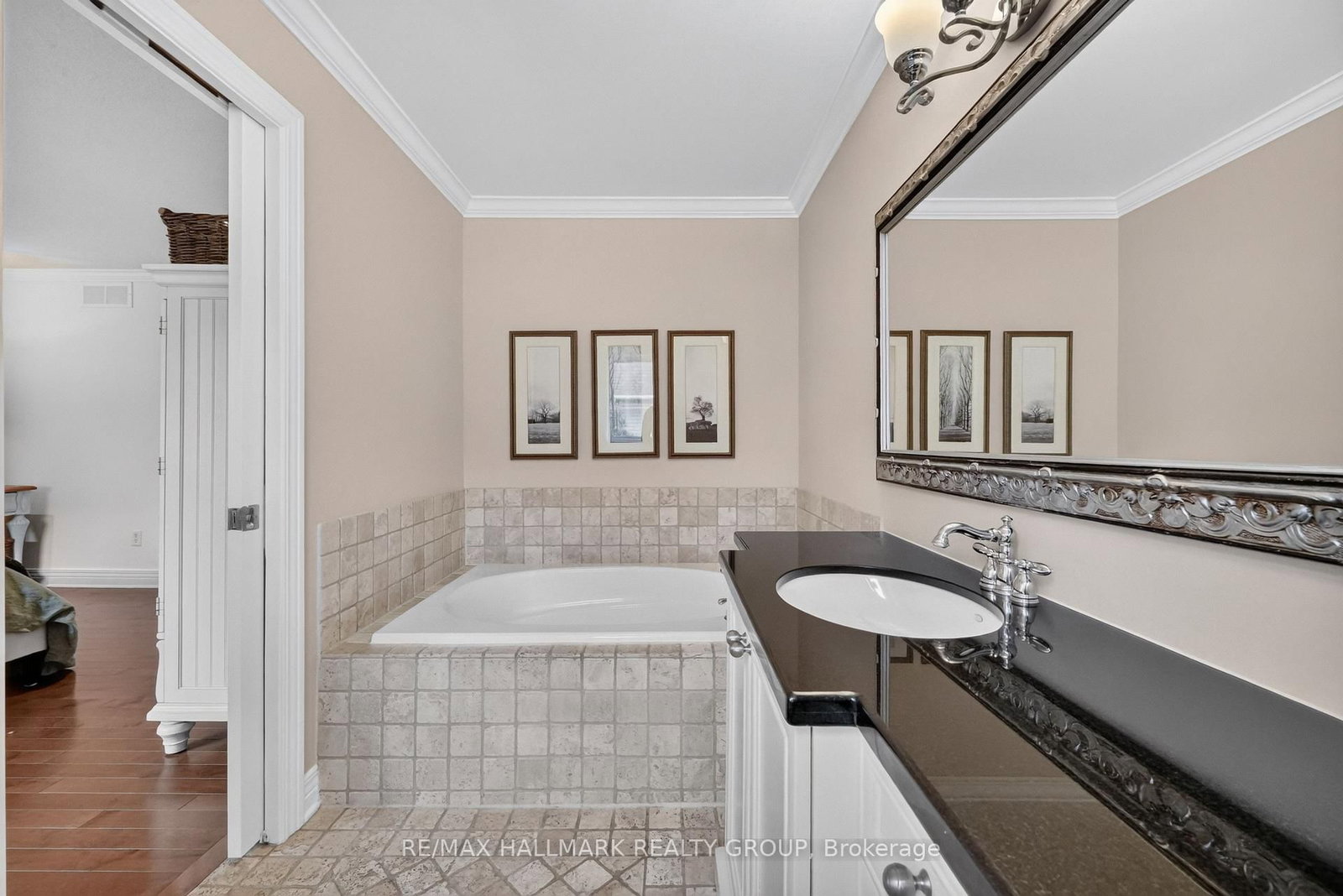 615 Aquaview Drive • Orleans, ON photo 20