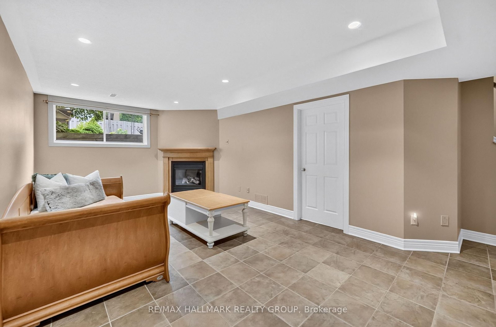 615 Aquaview Drive • Orleans, ON photo 28