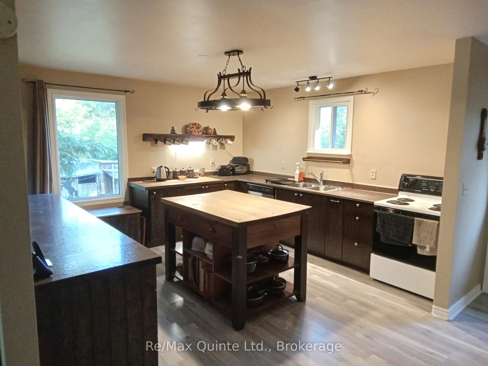 690 Potter Settlement Road • Tweed, ON photo 16