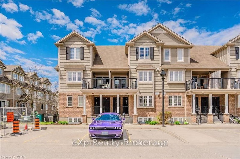 home for lease on 44B-15 Carere Crescent