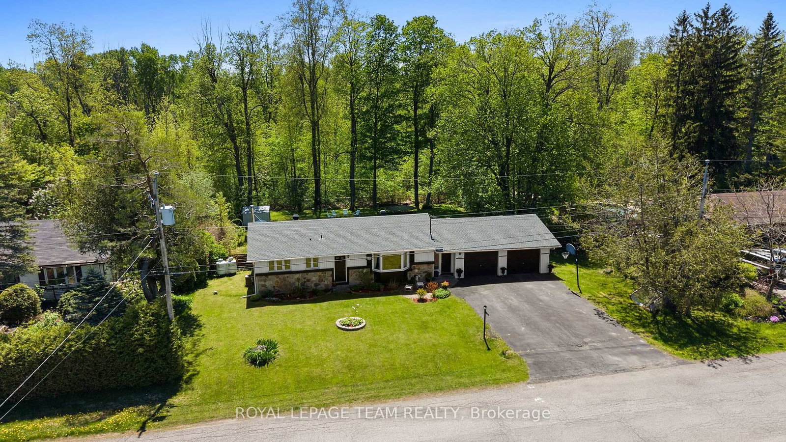 5643 Ficko Crescent • Ottawa, ON photo 33