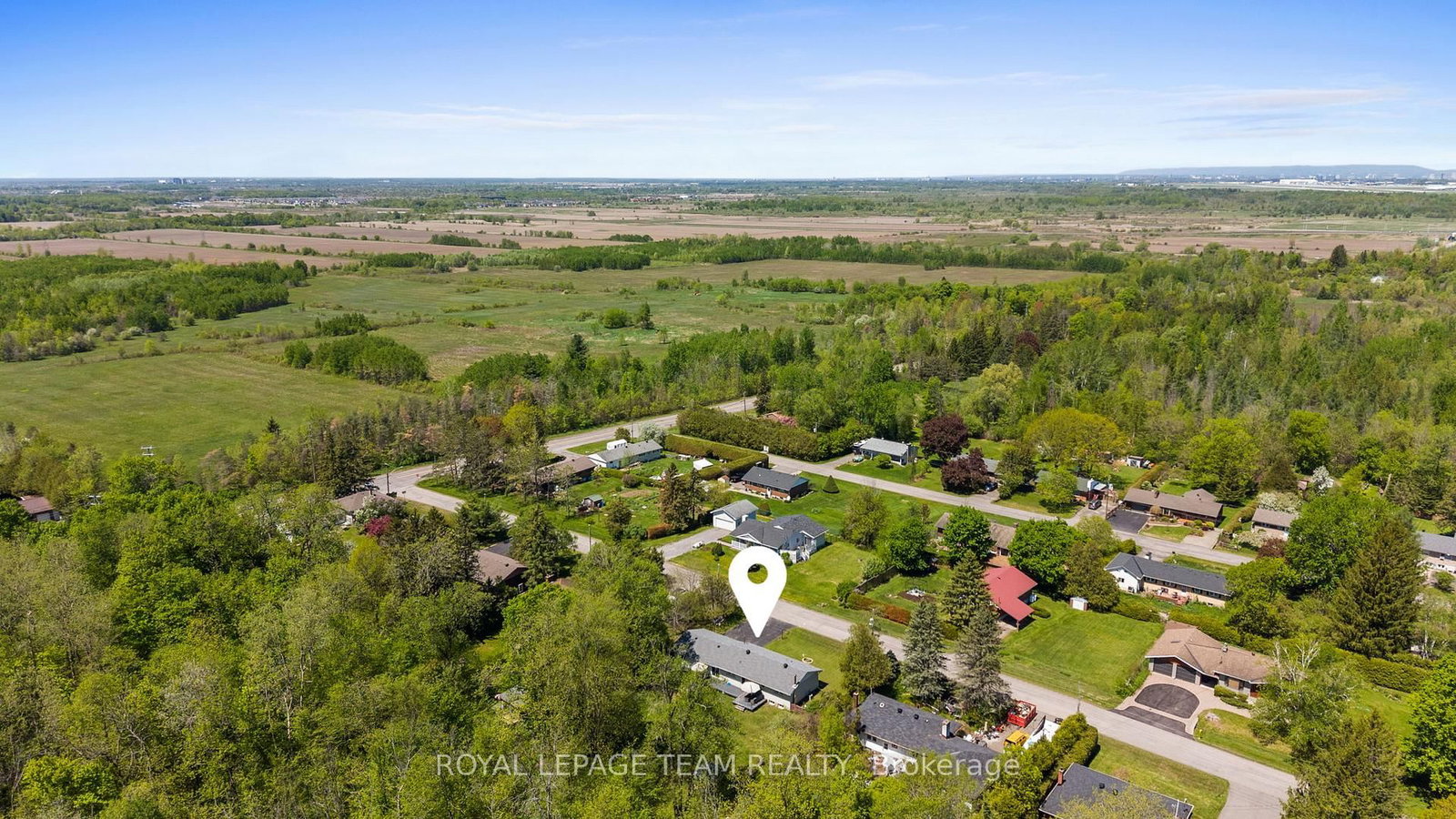 5643 Ficko Crescent • Ottawa, ON photo 37