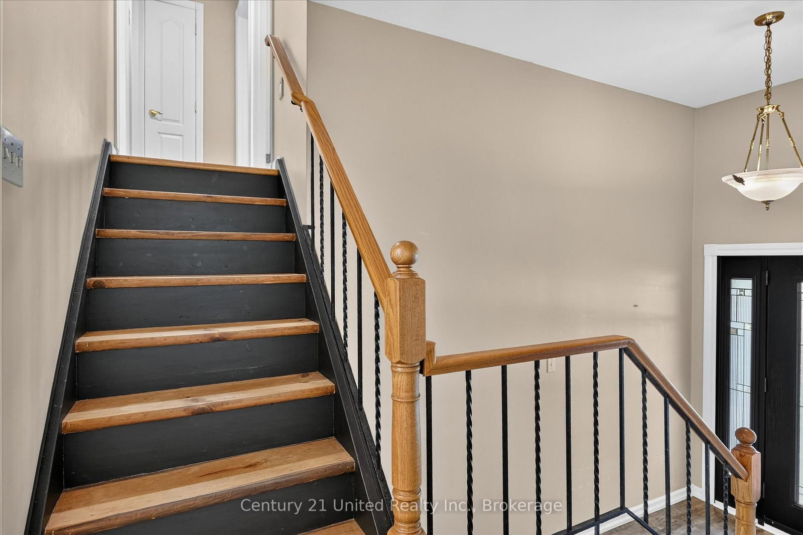 83 Nevin Avenue • Peterborough, ON photo 35