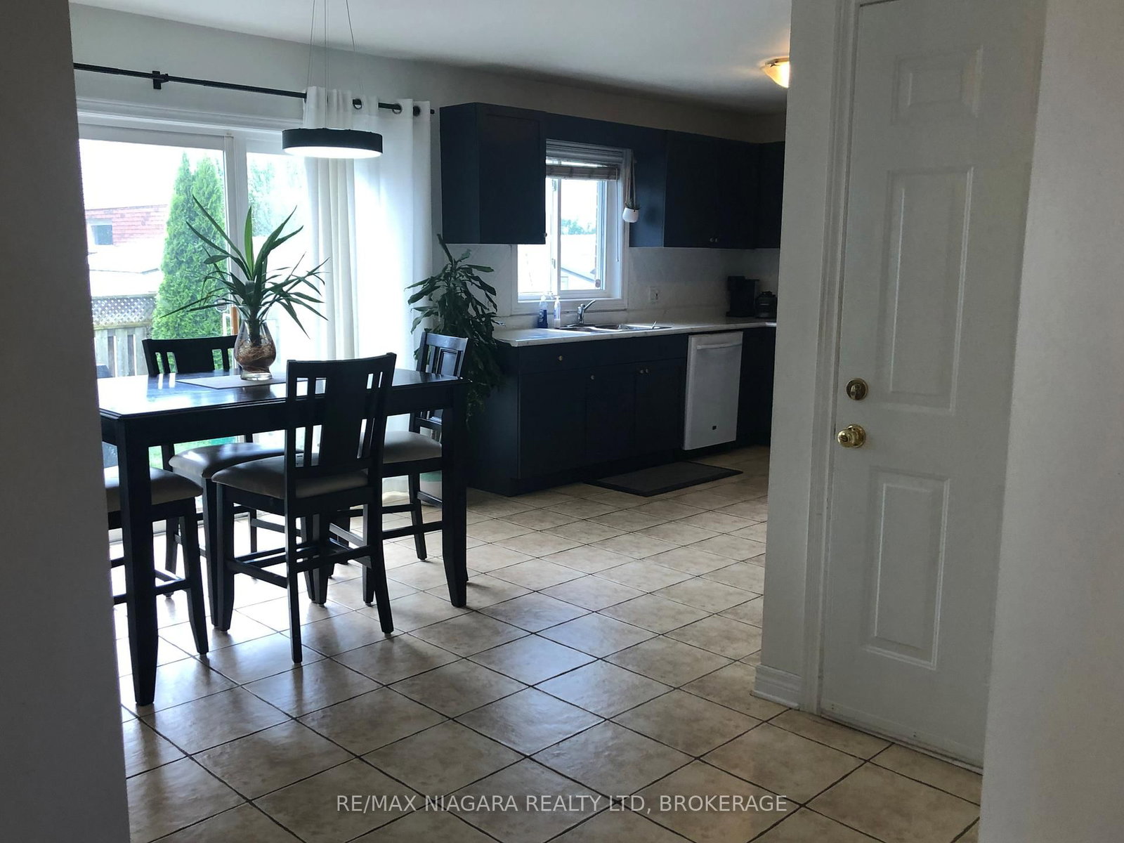 84 Mcbride Drive • St. Catharines, ON photo 6
