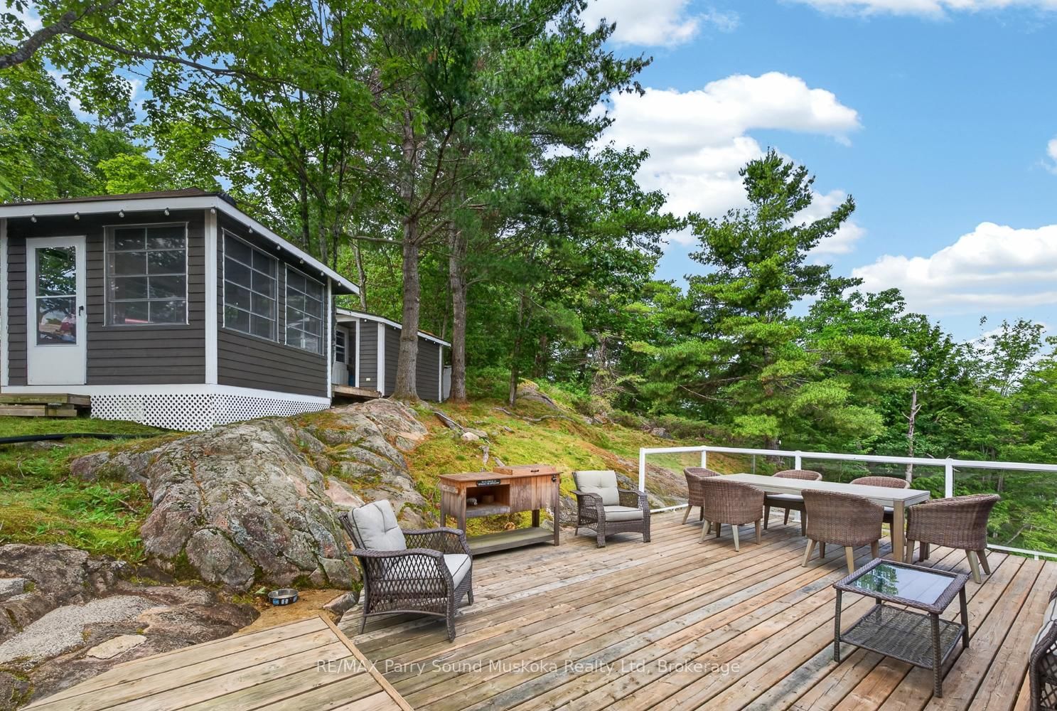 101 Healey Lake Water • The Archipelago, ON photo 18