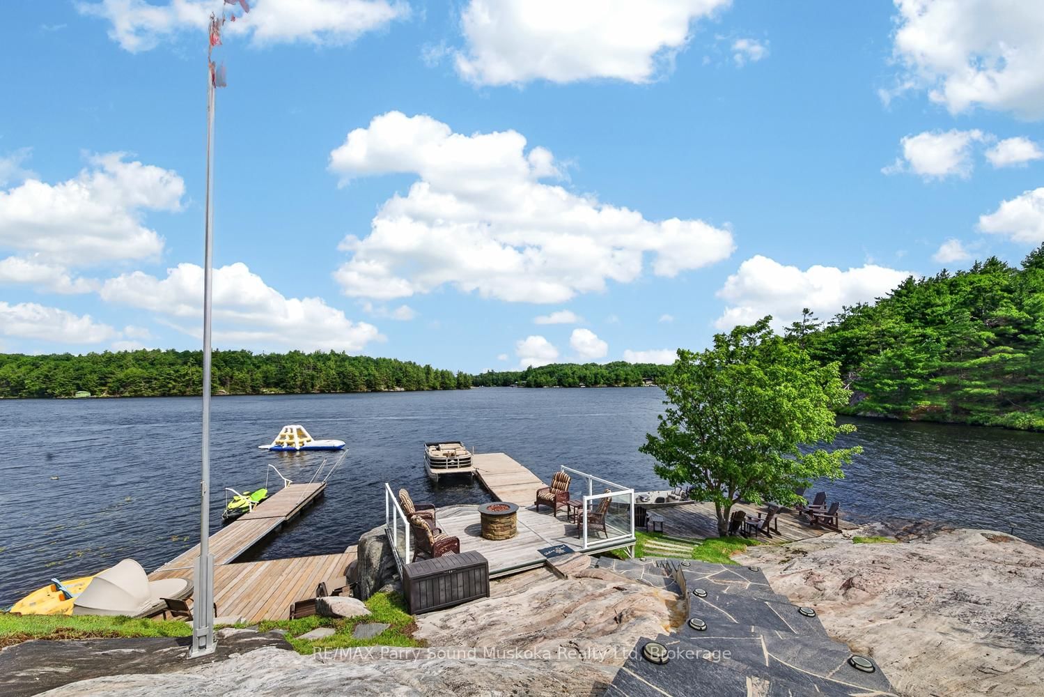 101 Healey Lake Water • The Archipelago, ON photo 3