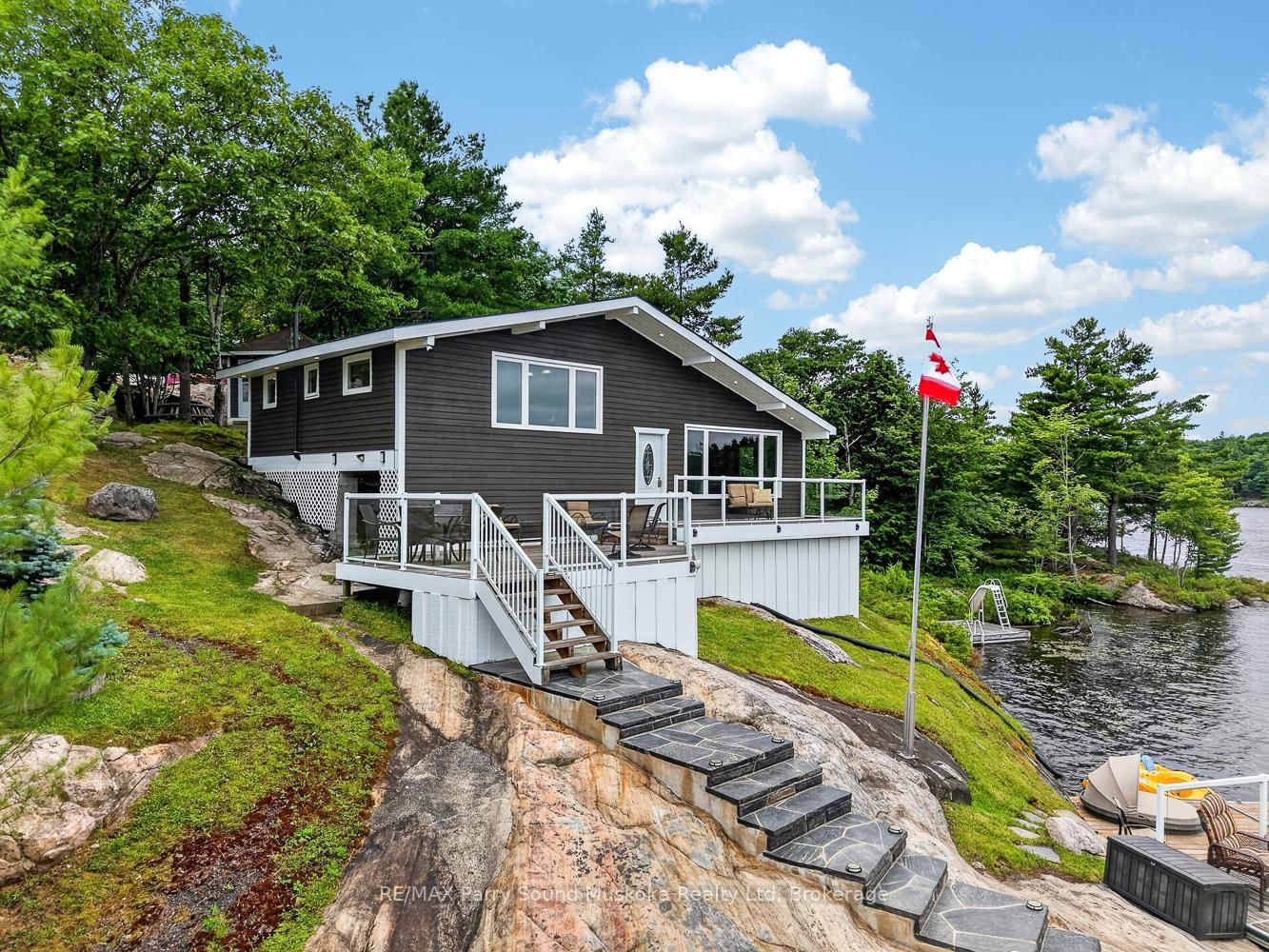 101 Healey Lake Water • The Archipelago, ON photo 5