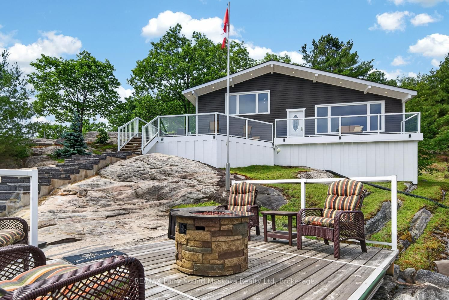 101 Healey Lake Water • The Archipelago, ON photo 6