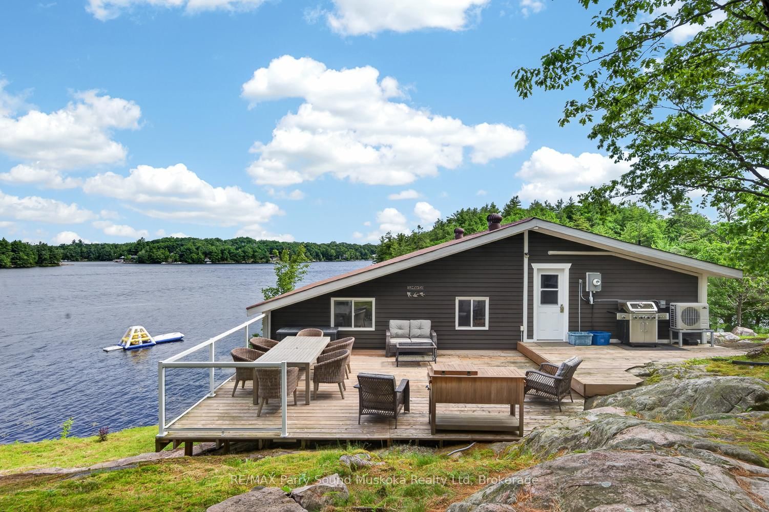 101 Healey Lake Water • The Archipelago, ON photo 7