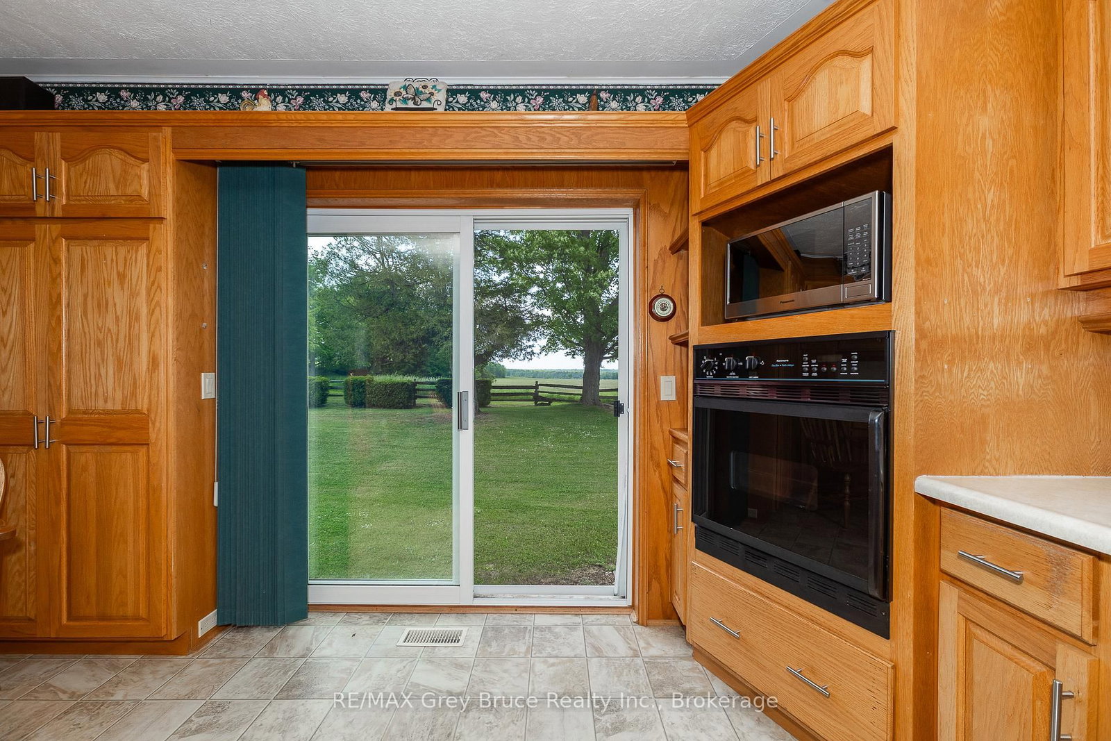 319144 Grey Road 1 • Georgian Bluffs, ON photo 12