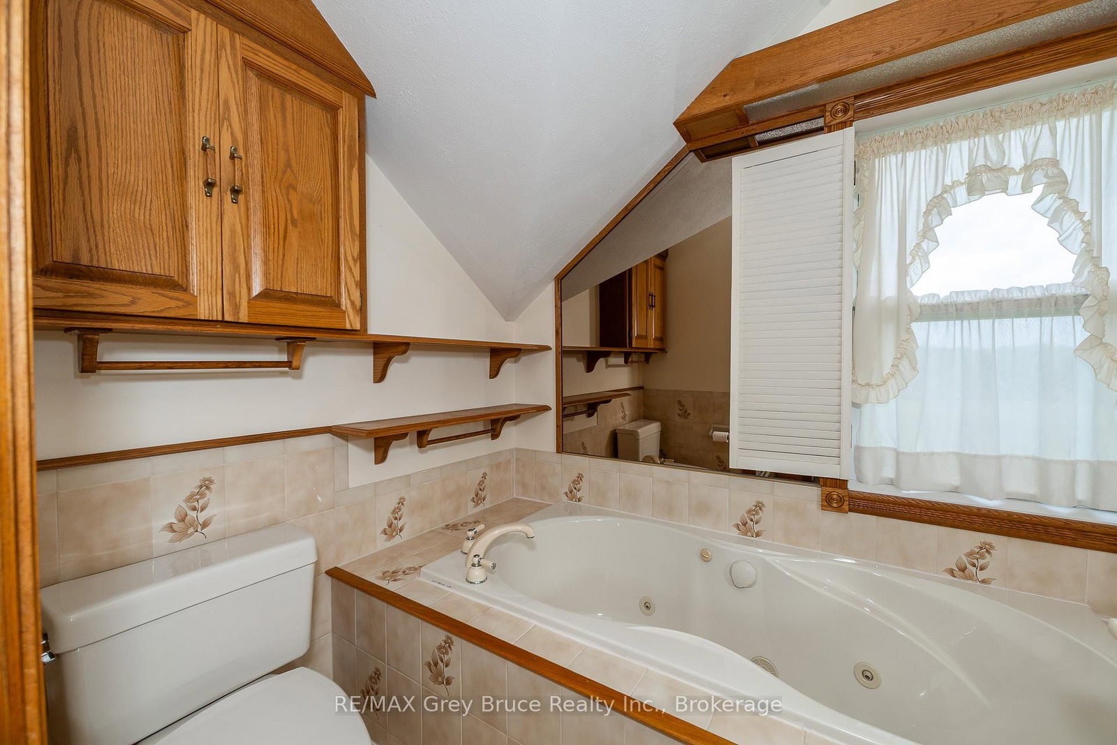 319144 Grey Road 1 • Georgian Bluffs, ON photo 29