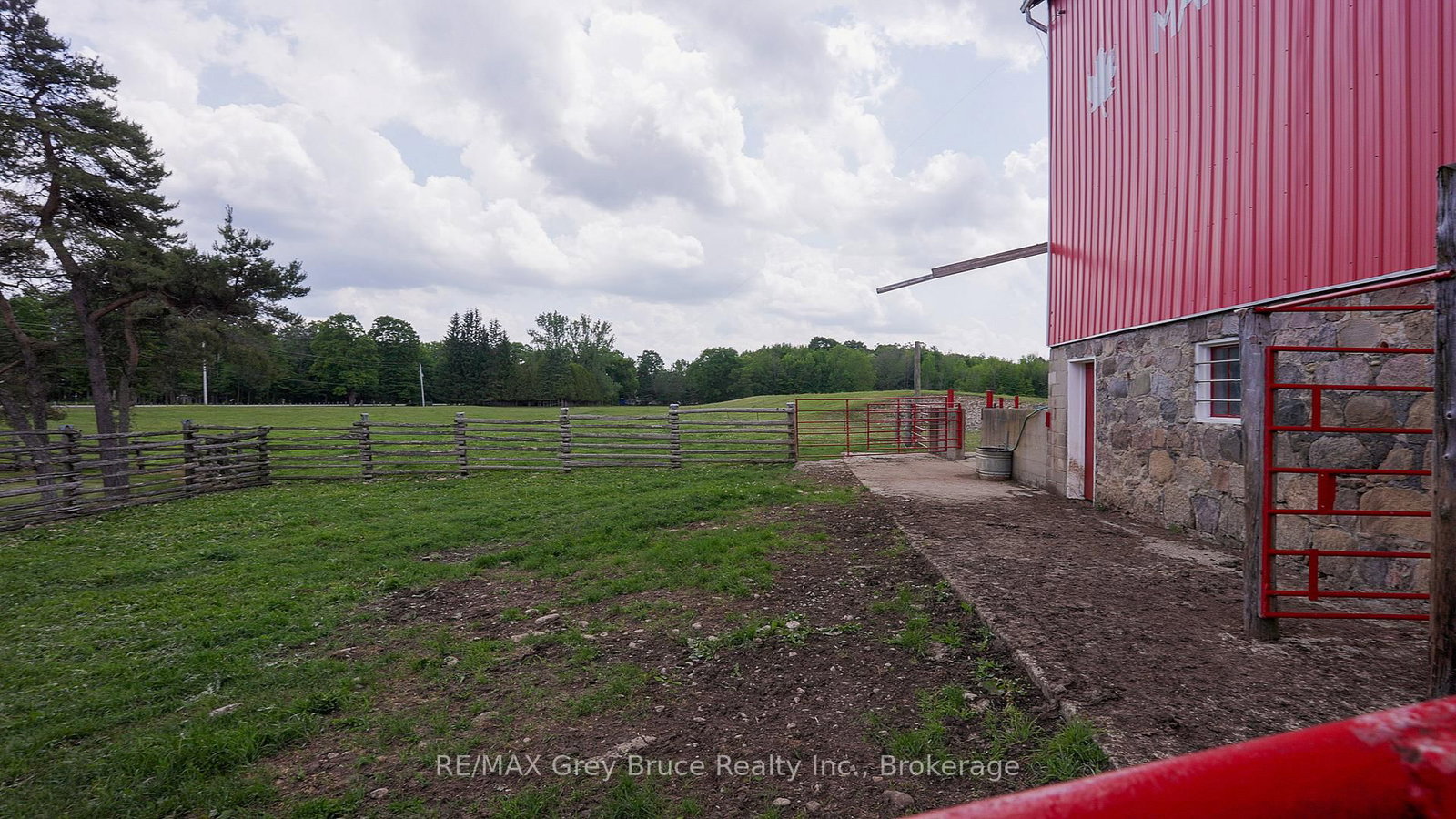 319144 Grey Road 1 • Georgian Bluffs, ON photo 39