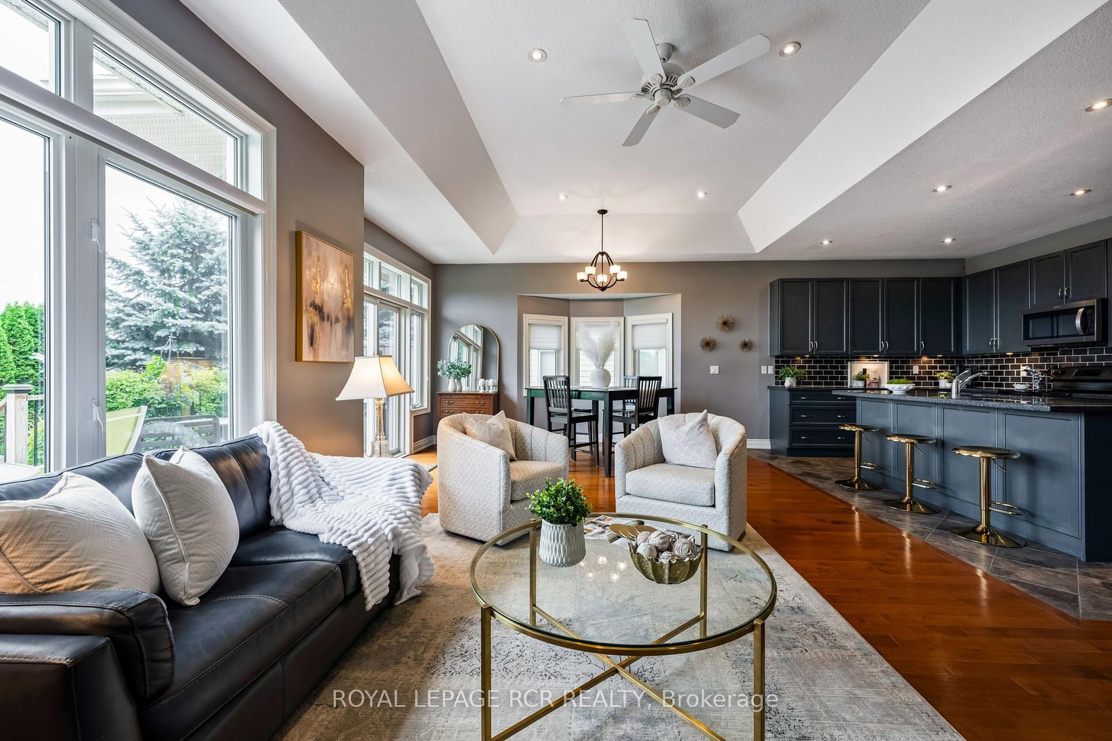 200 Kingfisher Drive • #144 • Mono, ON photo 2