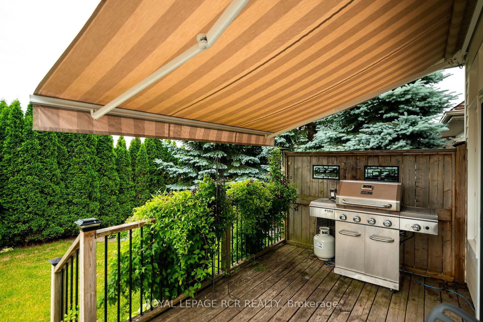 200 Kingfisher Drive • #144 • Mono, ON photo 30