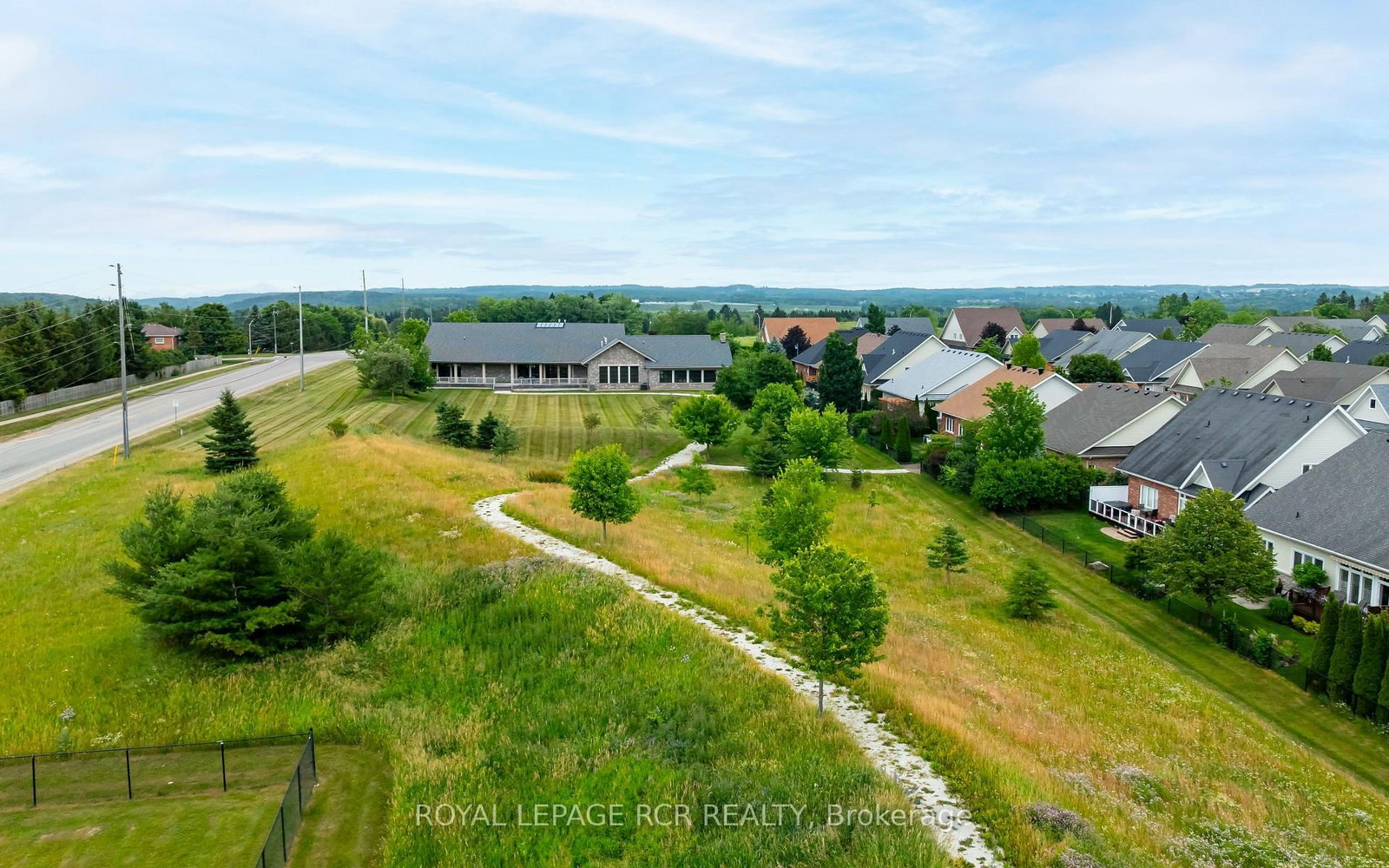 200 Kingfisher Drive • #144 • Mono, ON photo 48