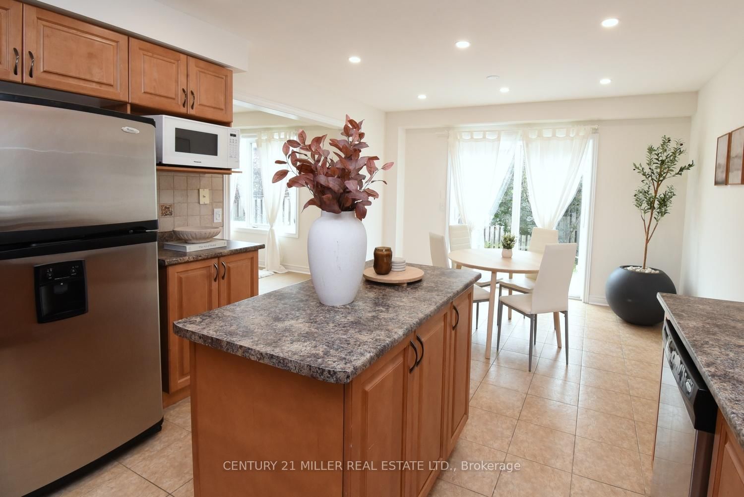 115 Bocelli Crescent • Hamilton, ON photo 15