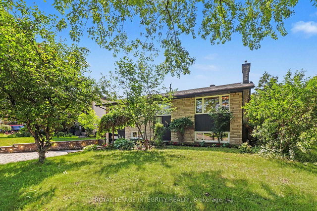 1034 Walkley Road