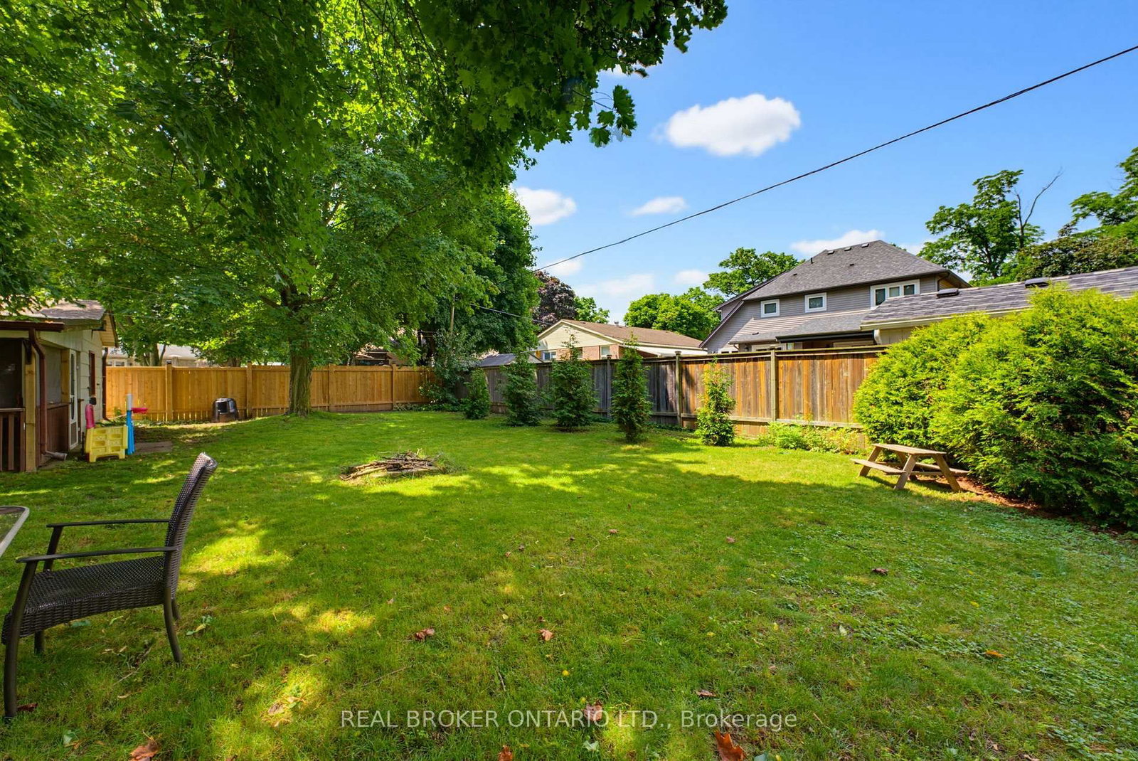 87 Ball Street • Brant, ON photo 24