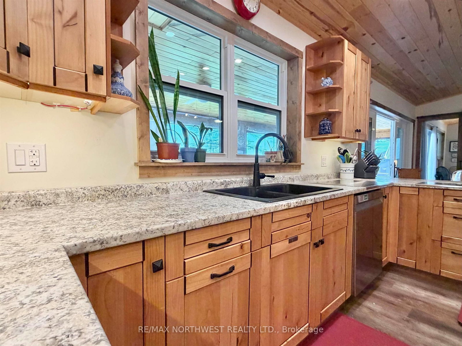 677 Old Station Road • Rainy River Remote Area, ON photo 6