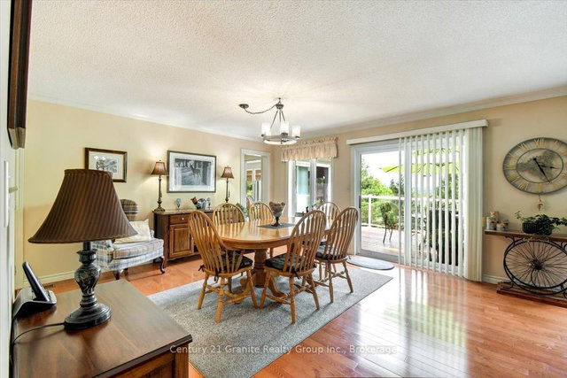 1573 Ojibway Road