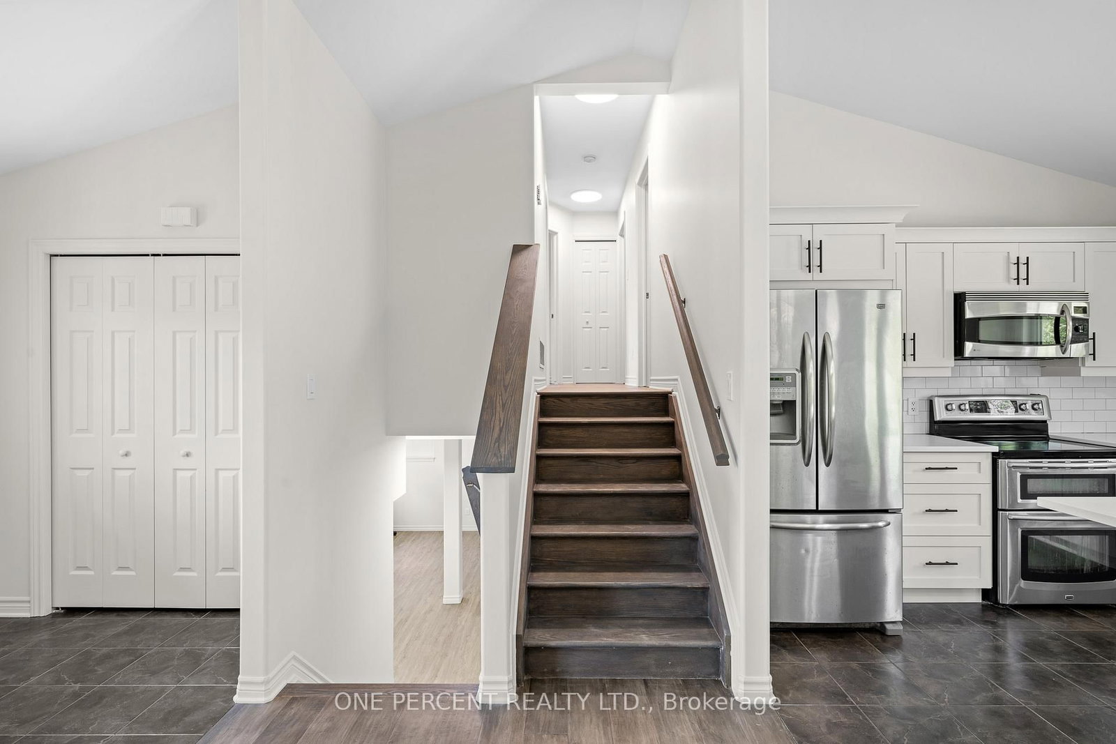 42 Stonewalk Drive • North Grenville, ON photo 13