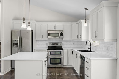 42 Stonewalk Drive • North Grenville, ON photo 9