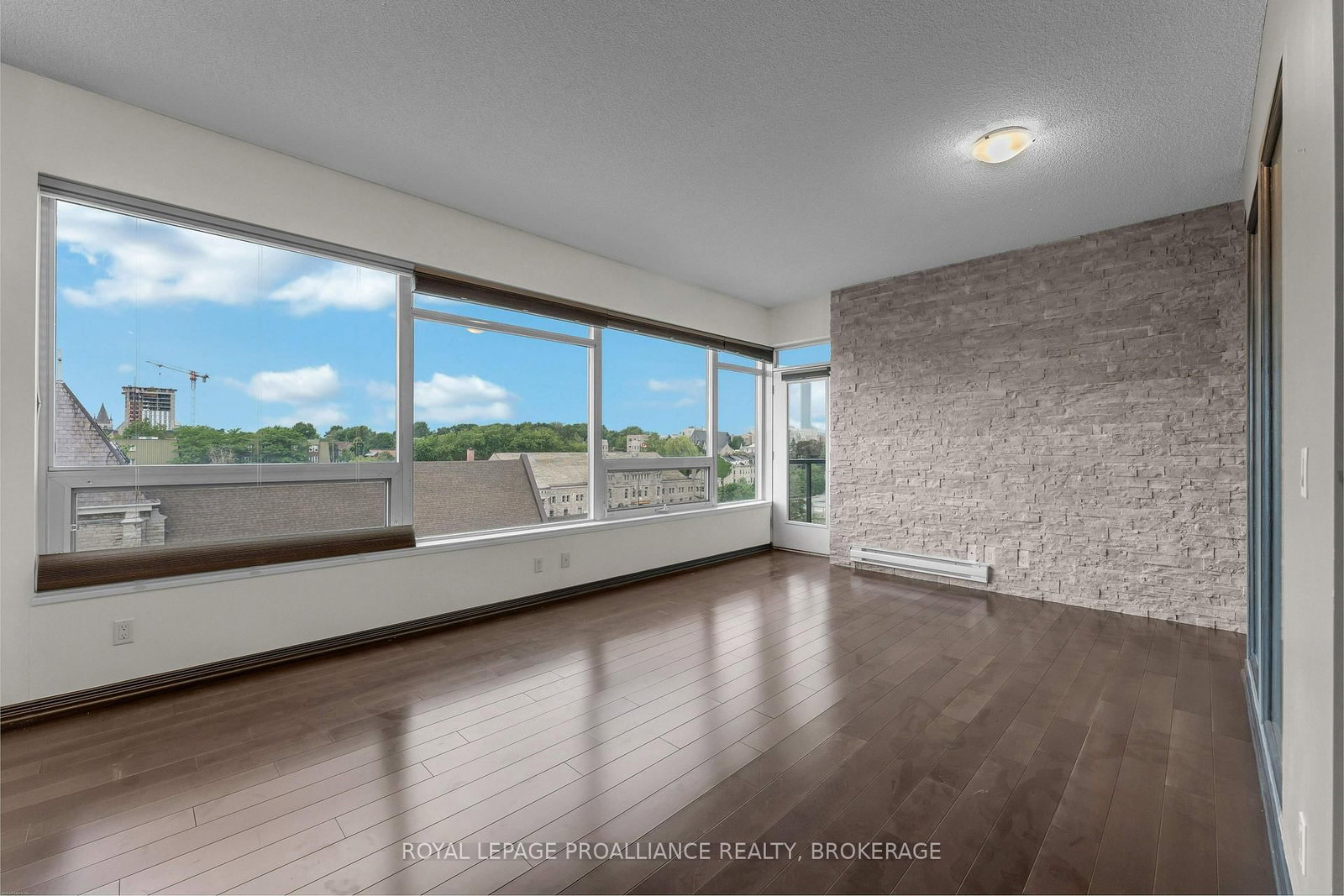 121 Queen Street • #813 • Kingston, ON photo 11