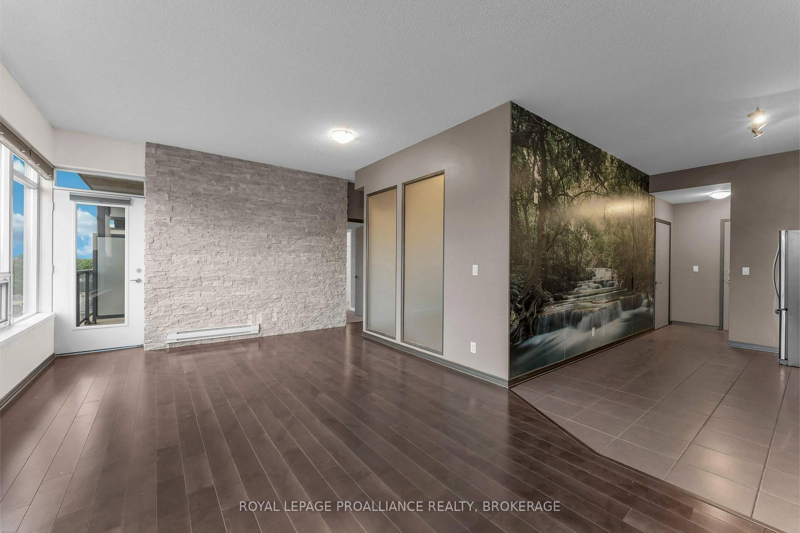 121 Queen Street • #813 • Kingston, ON photo 12