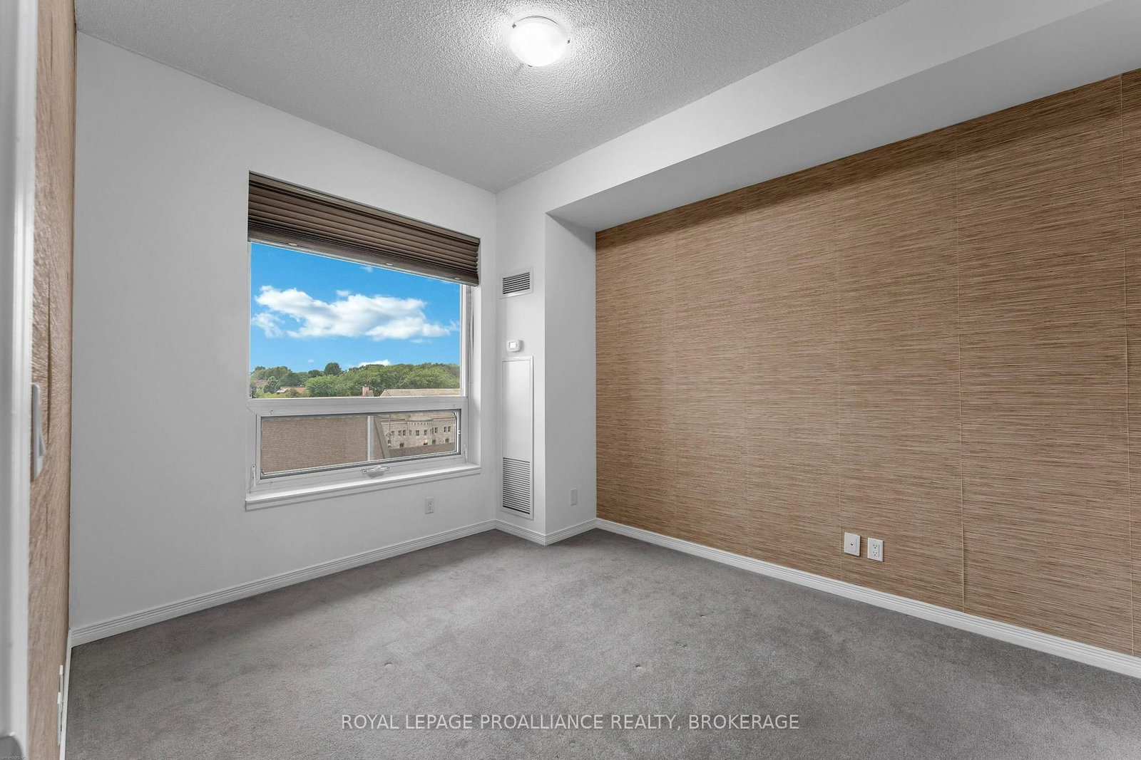 121 Queen Street • #813 • Kingston, ON photo 19