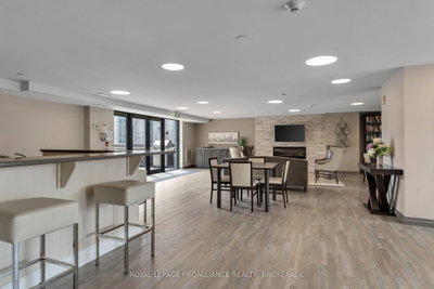 121 Queen Street • #813 • Kingston, ON photo 4