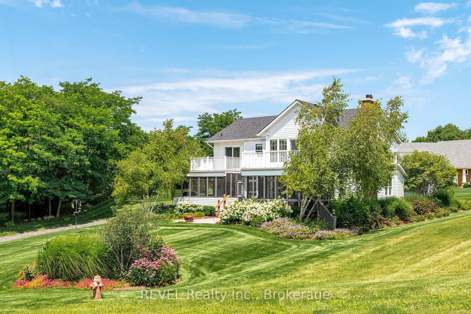 4900 South Shore Road • Fort Erie, ON photo 3