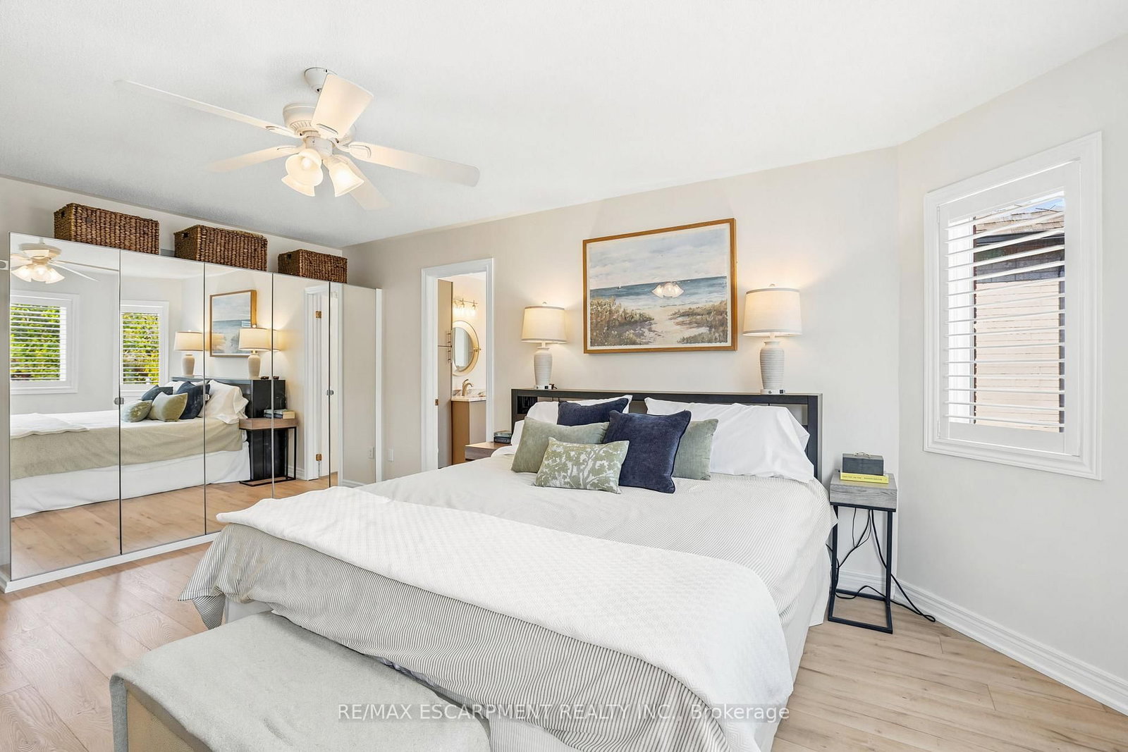 156 VALMONT Street • Hamilton, ON photo 31