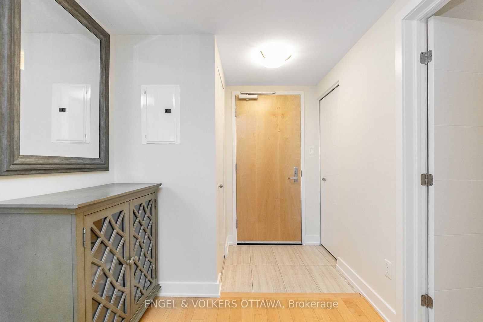 40 Nepean Street • #1103 • Ottawa, ON photo 9
